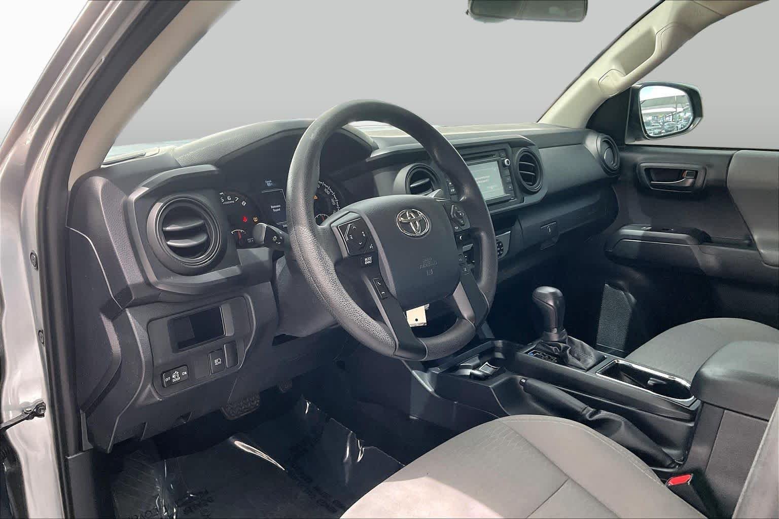 Used 2018 Silver Sky Metallic Toyota SR image 18