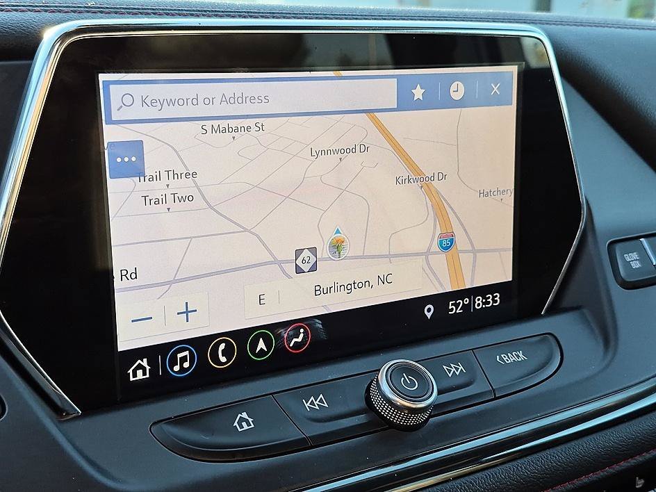 Used 2019 Summit White Chevrolet RS image 24