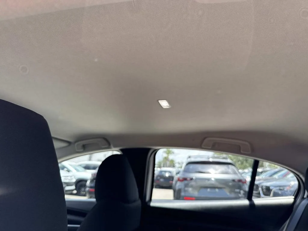 Used 2025 White Mazda 2.5 S image 20