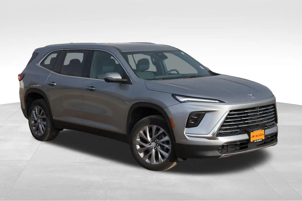 2025 Buick Enclave Preferred AWD's photo