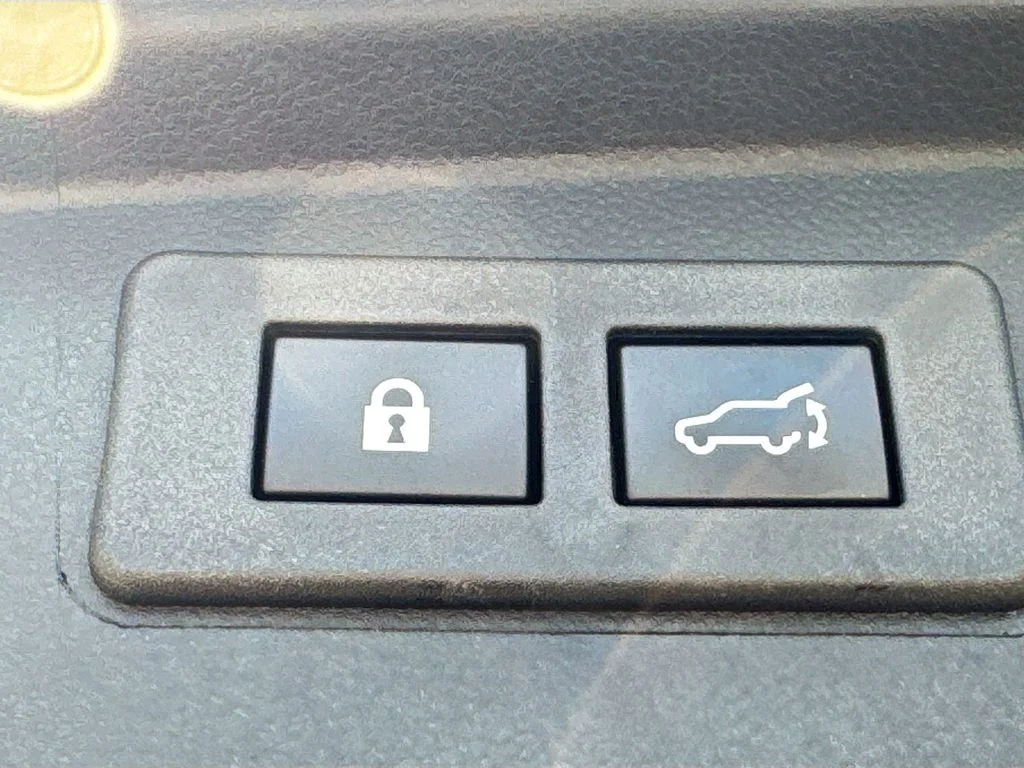 Certified Used 2025 White Subaru Limited image 36