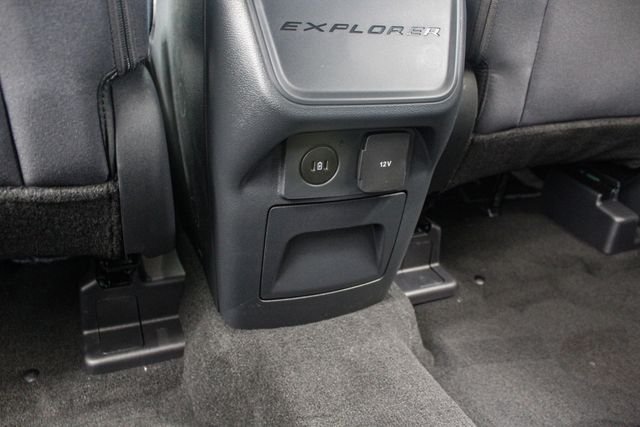 New 2027 Agate Black Metallic Ford Active image 16