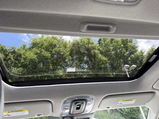New 2026 Ecotronic Gray Hyundai Limited image 15