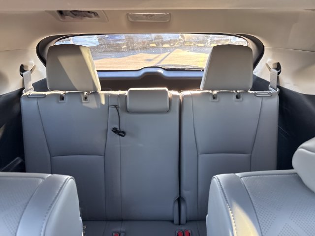 Used 2022 Gray Toyota Platinum image 25