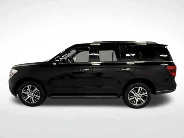 Used 2024 Black Ford Limited image 6