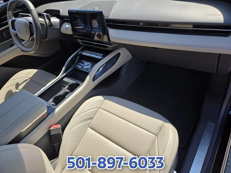 Used 2025 Red Metallic LINCOLN PREMIERE AWD image 17