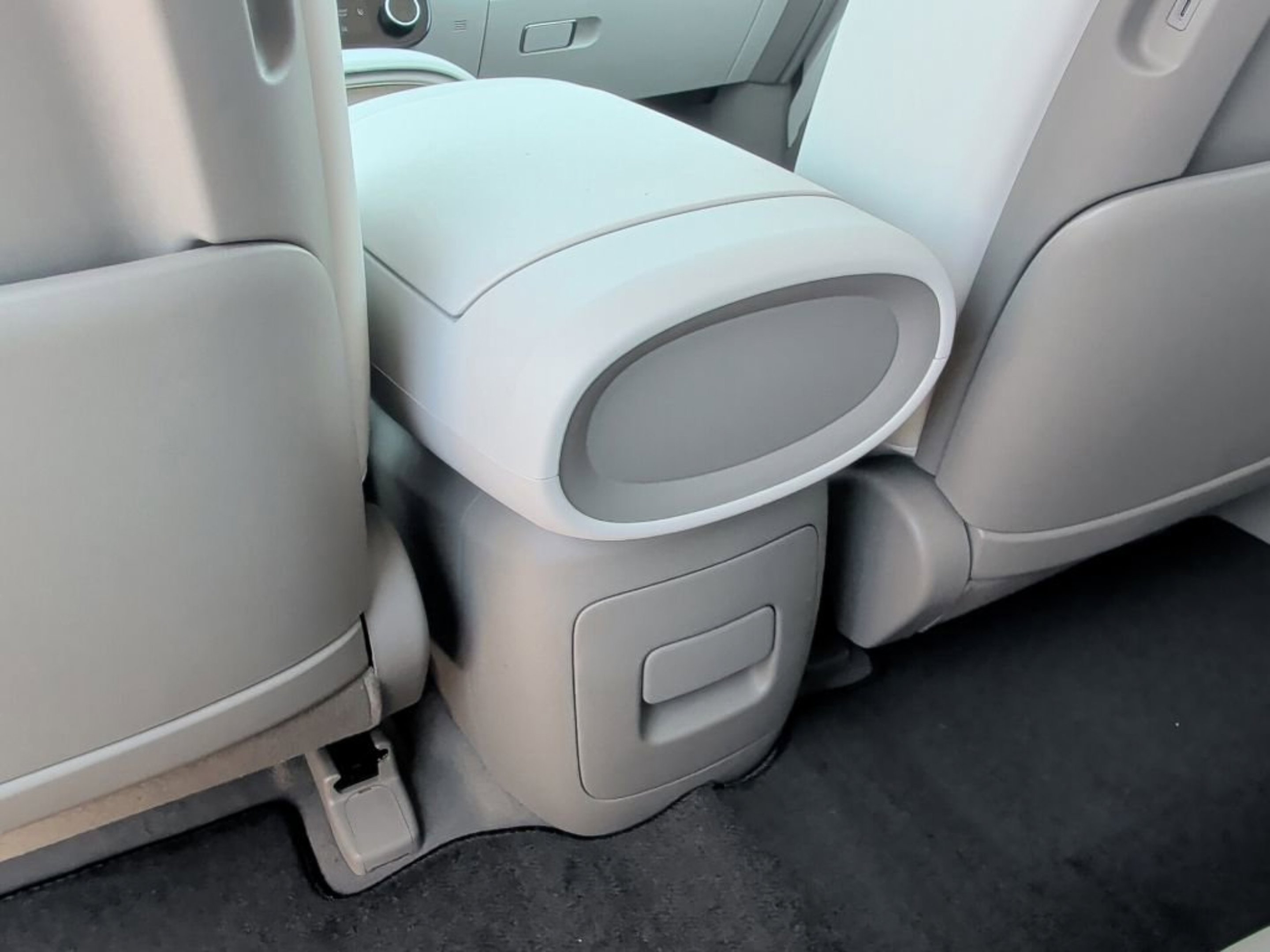 New 2026 Creamy White Pearl Hyundai Blue SEL 8P image 36