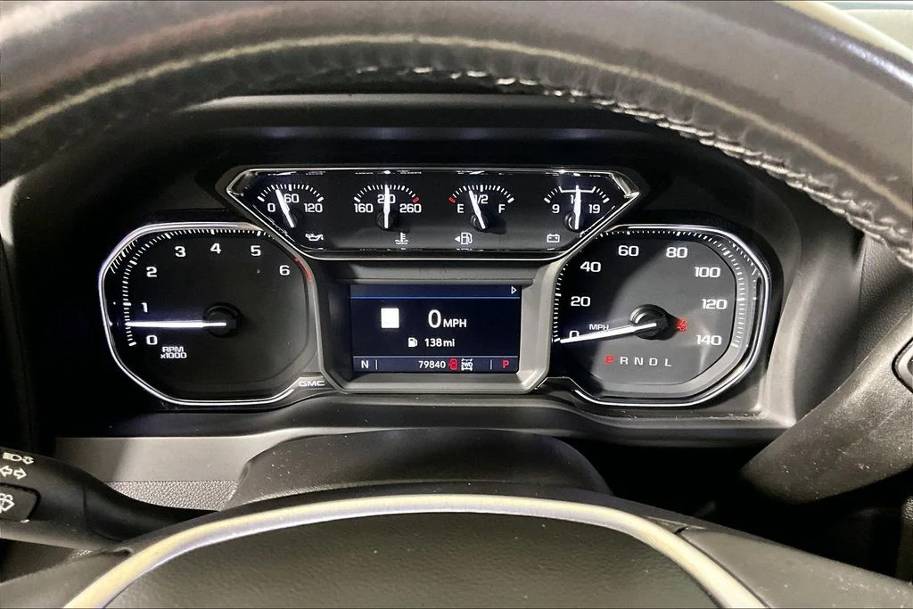 Certified Used 2022 Onyx Black GMC SLT image 16
