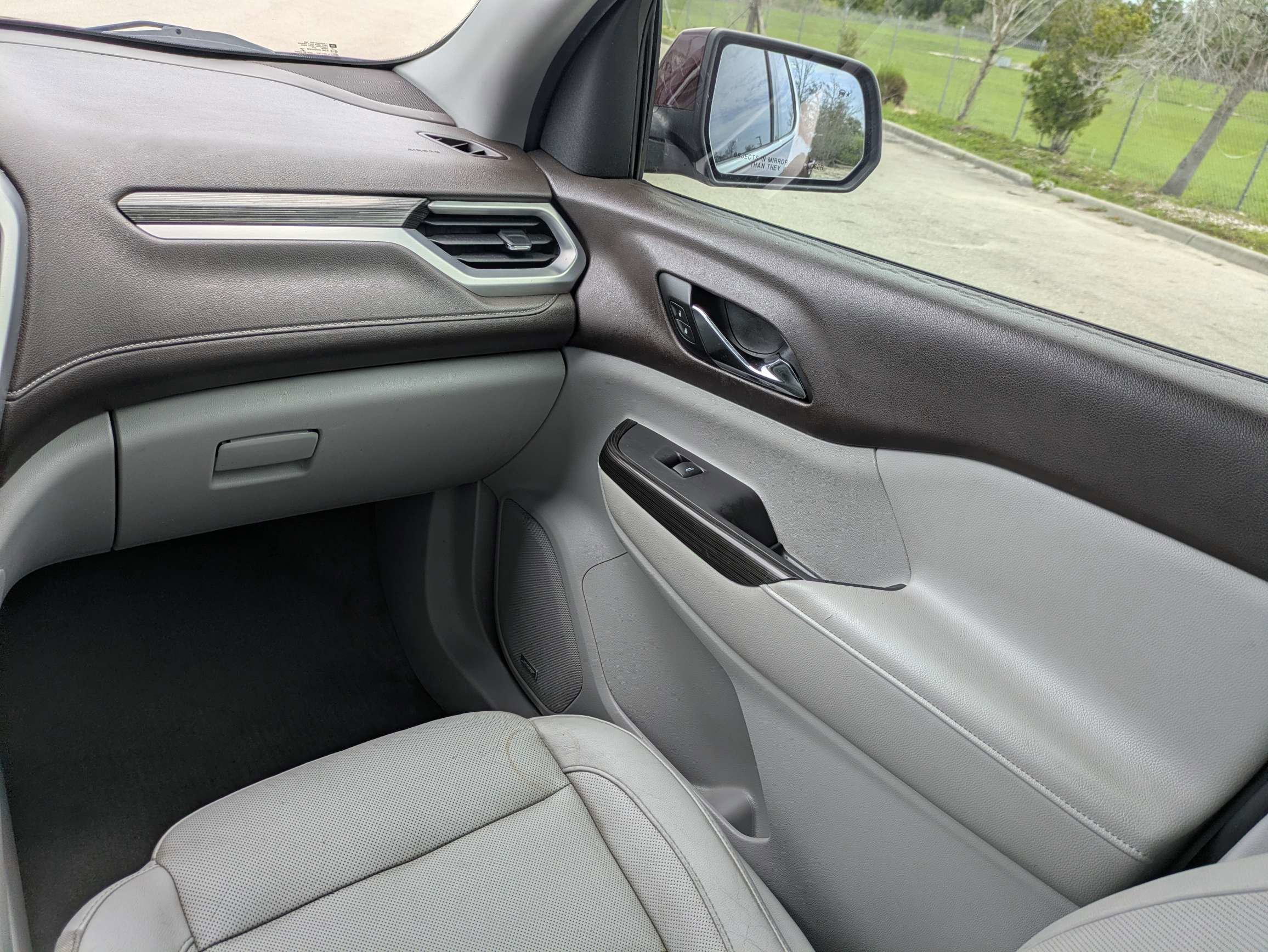 Used 2018 Crimson Red Tintcoat GMC SLT image 21