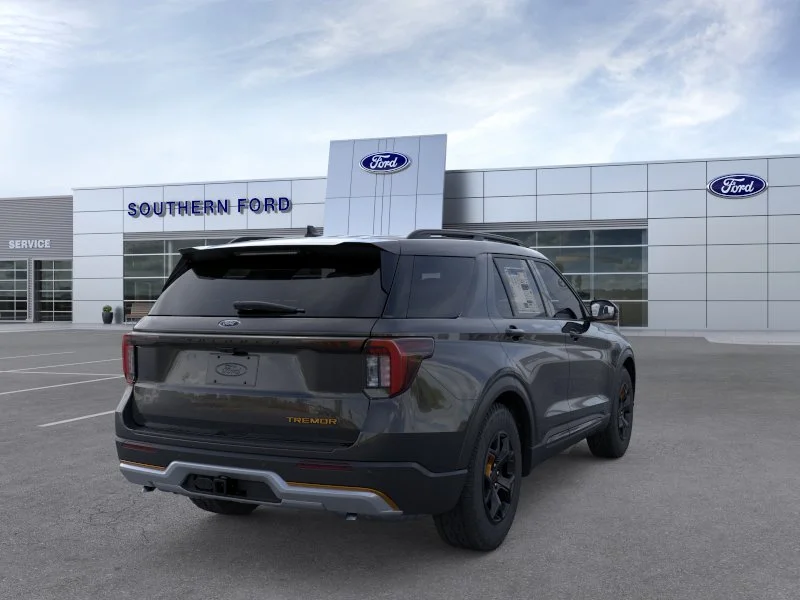 New 2026 Agate Black Metallic Ford Tremor image 10