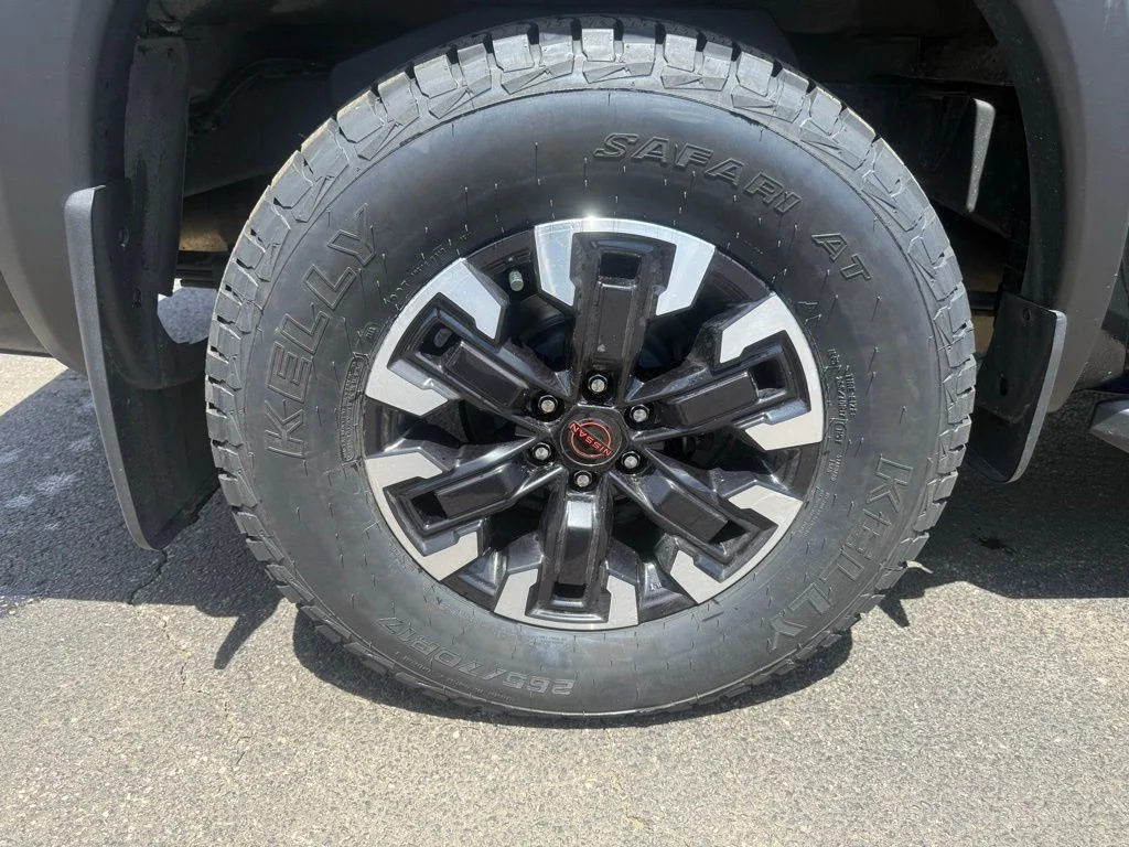 Used 2023 Black Nissan PRO-X image 50