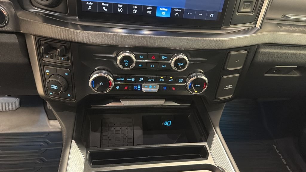 Used 2025 White Ford Platinum image 21