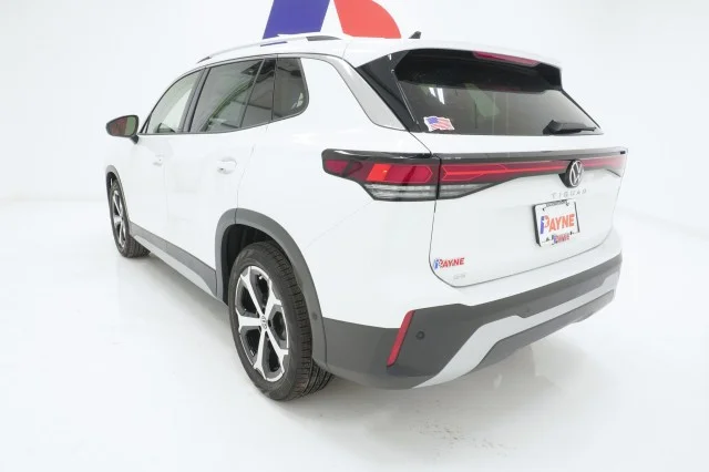 New 2026 Pure White Volkswagen 2.0T SE image 9