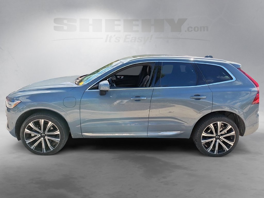 Used 2023 Gray Volvo Ultimate image 16