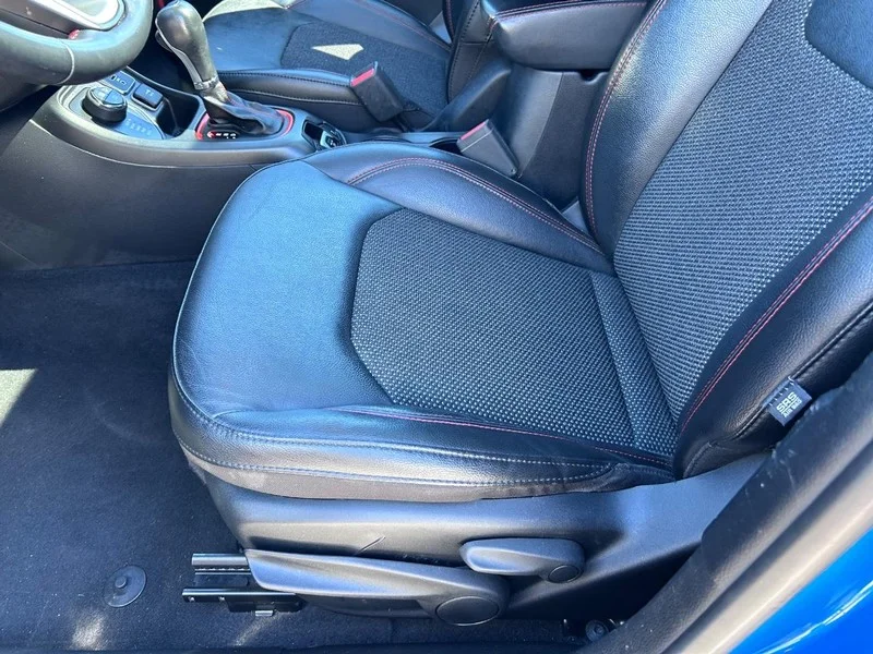 Certified Used 2021 Laser Blue Jeep 4WD Trailhawk image 21