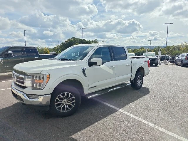 Used 2022 White Ford Lariat image 6