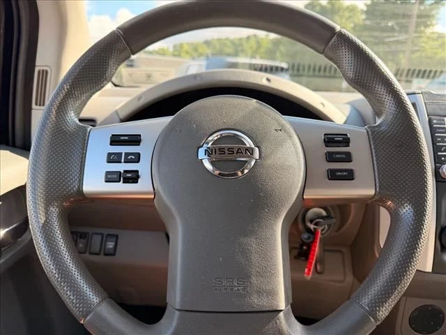 Used 2019 Red Nissan SV image 12