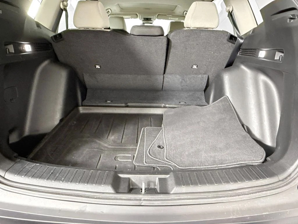 Used 2023  Honda EX image 25