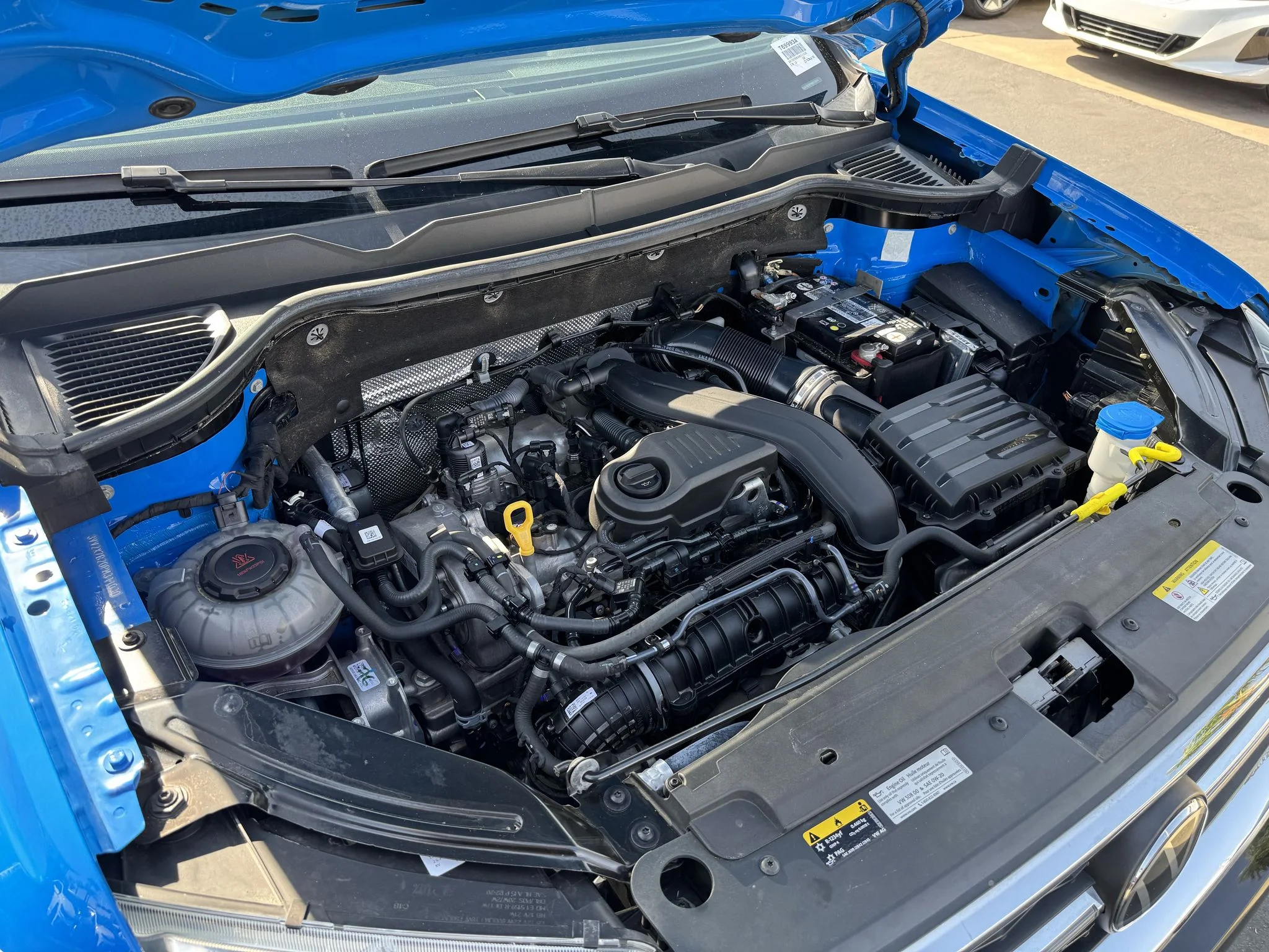 Certified Used 2023 Cornflower Blue Volkswagen SEL 4Motion image 35