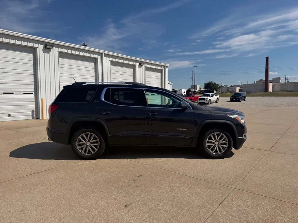 Used 2018 GMC Acadia SLE-2 with VIN 1GKKNLLS5JZ180716 for sale in Hillsboro, KS