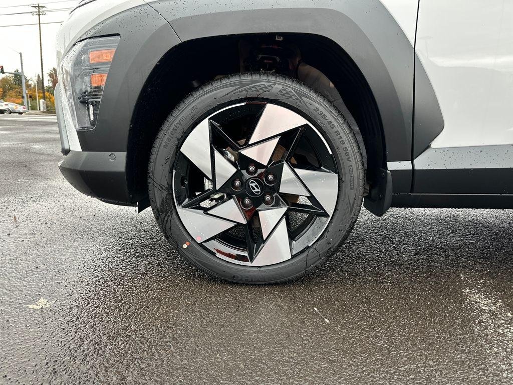 2026 Hyundai Kona Limited - Photo 11