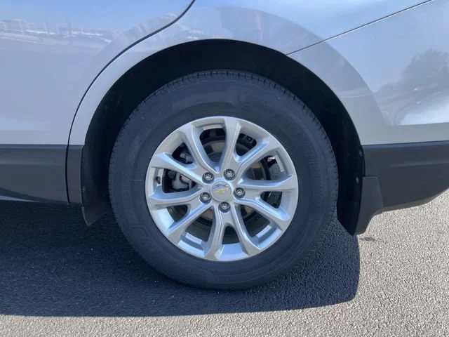 Certified Used 2019 SILVER ICE METALLIC Chevrolet LT image 30