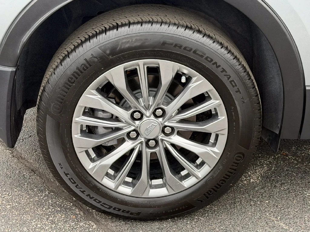2024 Cadillac XT4 Premium Luxury - Photo 14