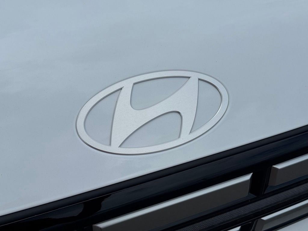 2026 Hyundai Santa Fe SE - Photo 6