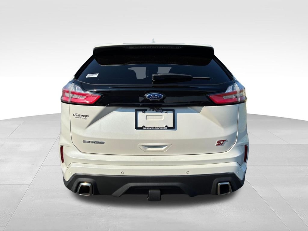 Used 2019 White Ford ST image 3