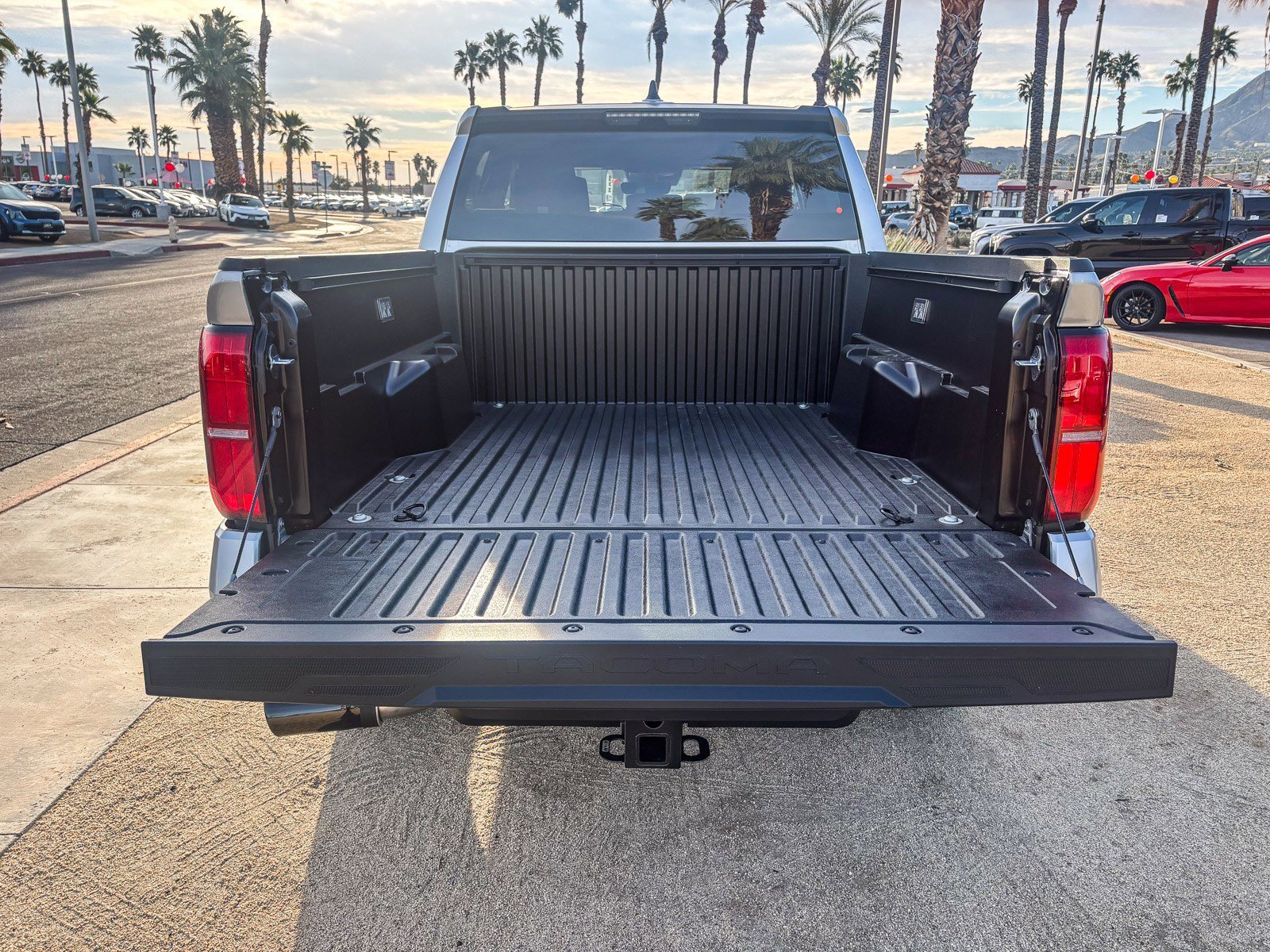 2026 Toyota Tacoma SR5 - Photo 12