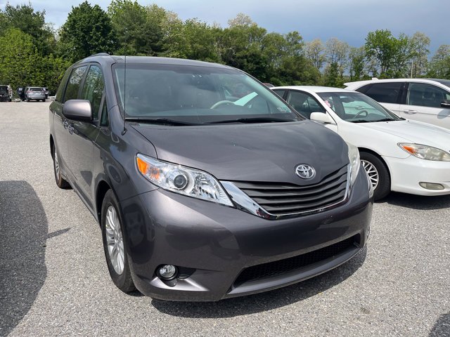 2013 Toyota Sienna