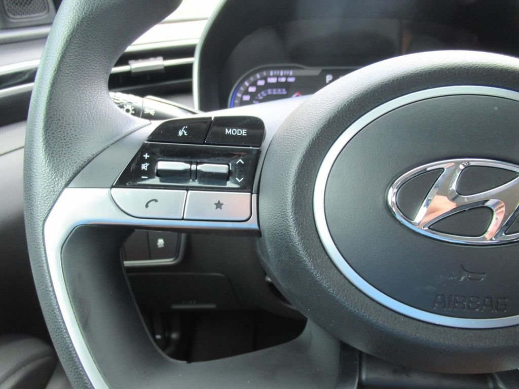 Used 2022 Red Hyundai SEL image 23