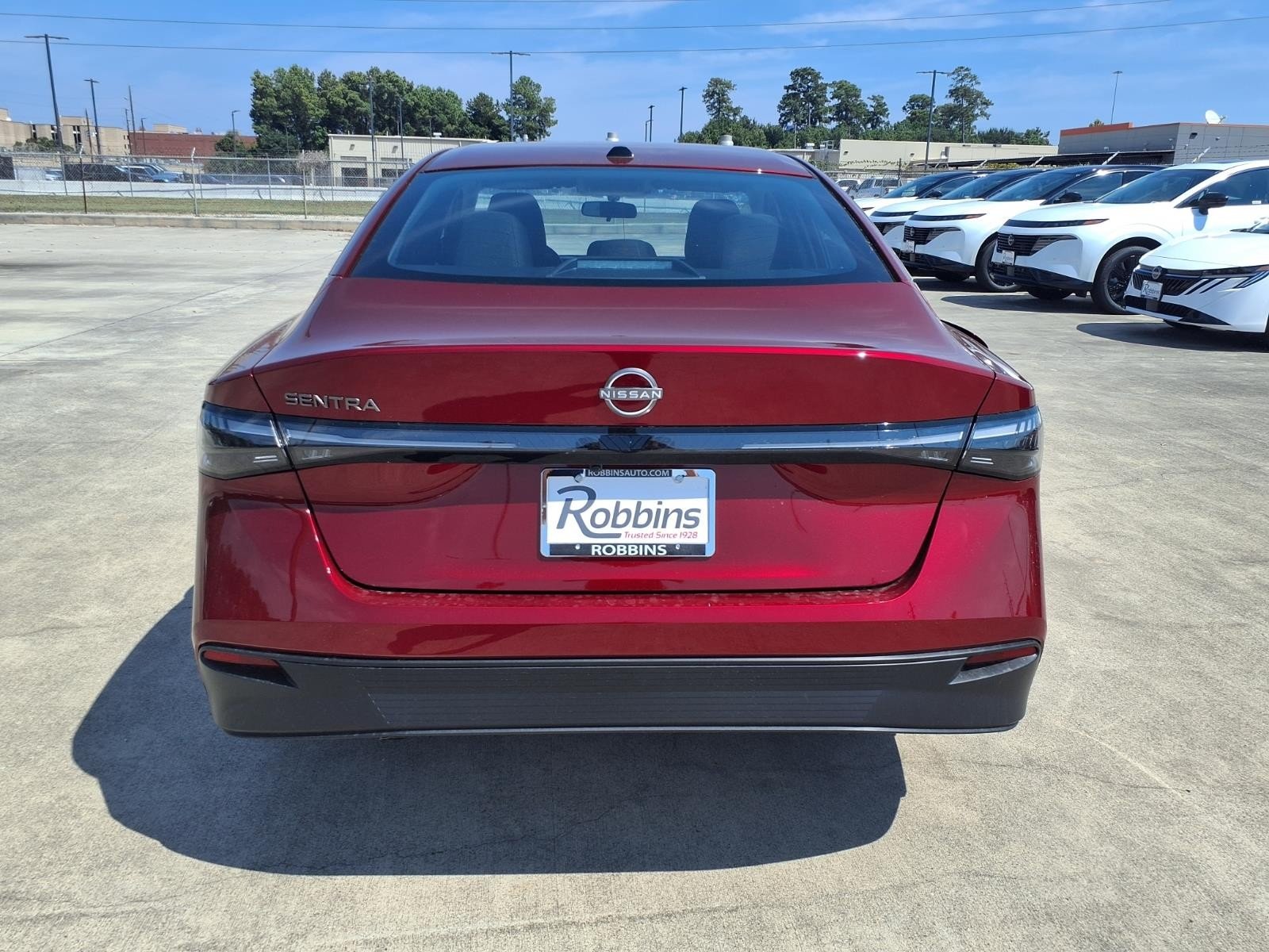 2027 Nissan Sentra photo 6 of 24