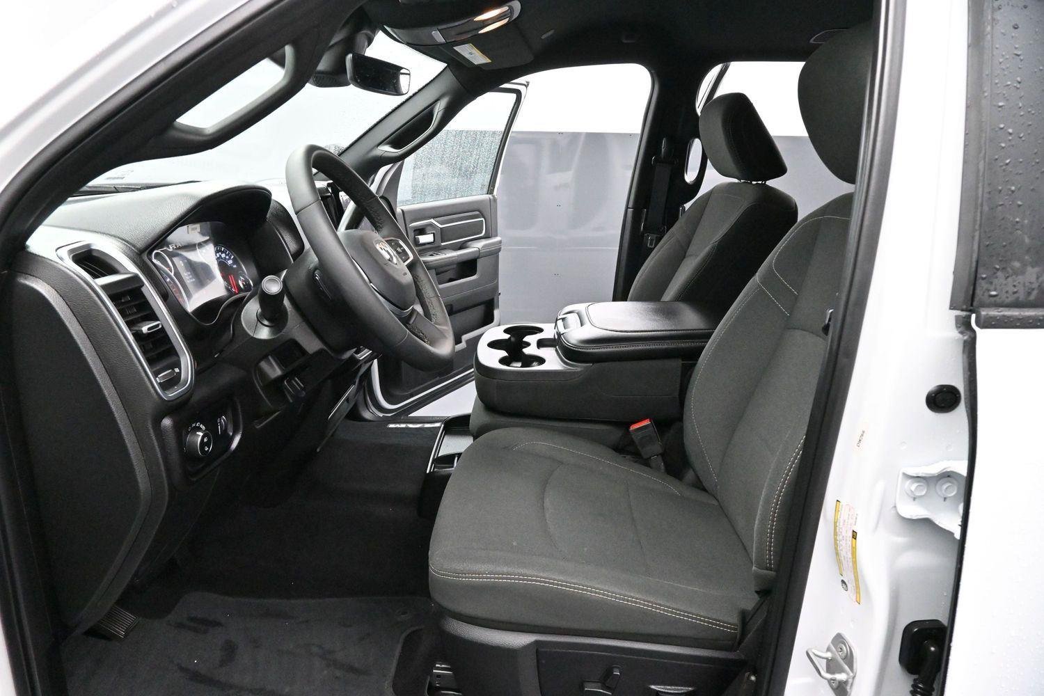 Used 2025 White Ram Big Horn image 11