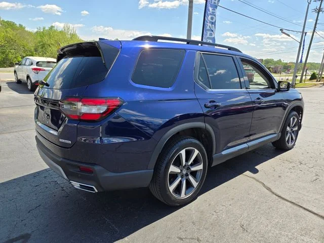 Used 2025 Blue Honda Touring image 8