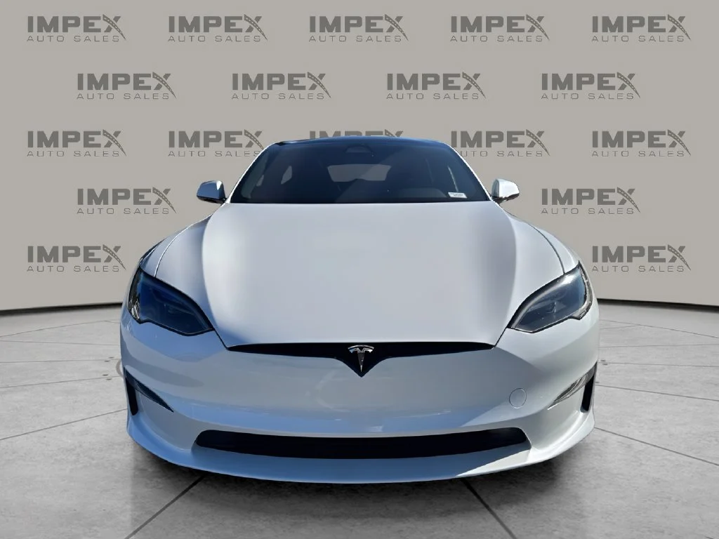 Used 2024  Tesla Long Range image 8