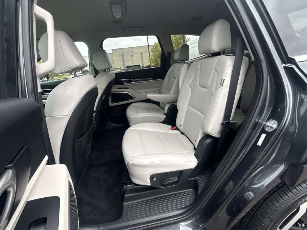 Used 2024 Gray Kia S image 23