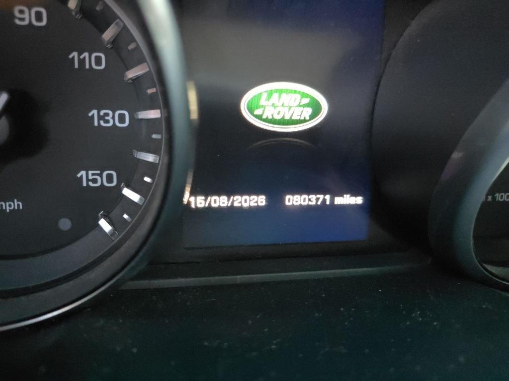 Used 2014 White Land Rover 3.0L V6 Supercharged HSE image 14