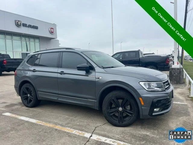 Used 2019 Volkswagen Tiguan SEL R-Line with VIN 3VV3B7AX2KM148261 for sale in Webster, TX