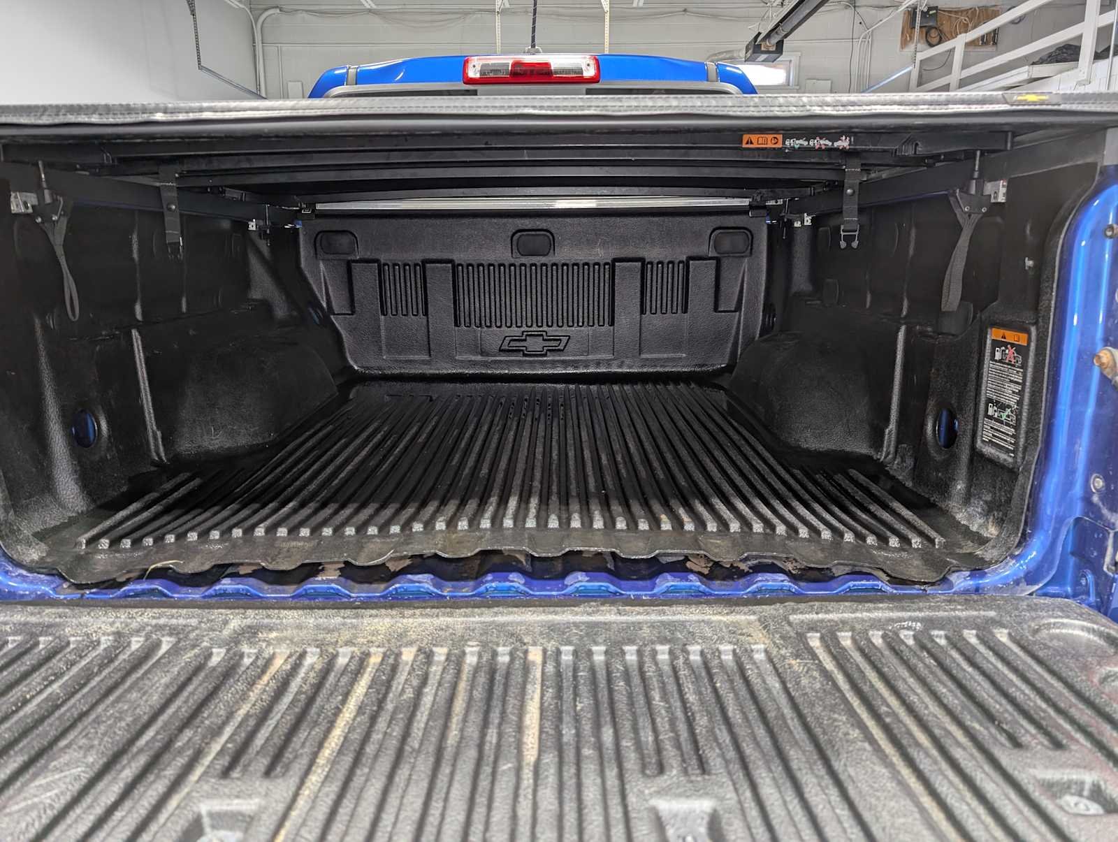 Used 2019 Kinetic Blue Metallic Chevrolet 4WD Z71 image 39
