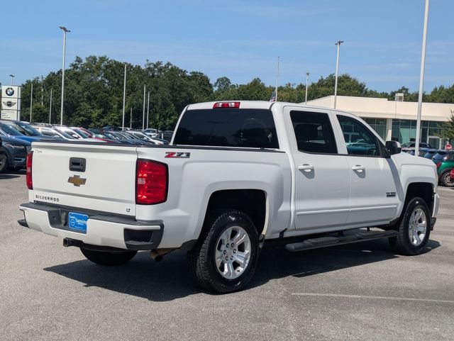 Used 2017 White Chevrolet LT image 5