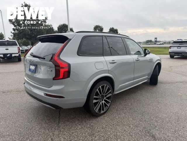 Used 2026 Gray Metallic Volvo Ultra Dark Theme image 7
