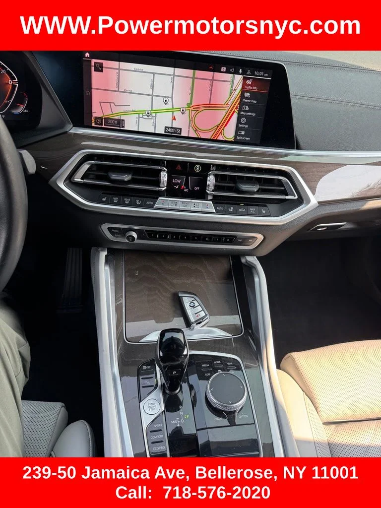 Used 2023 White BMW xDrive40i image 30
