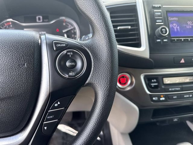 Used 2017  Honda LX image 30