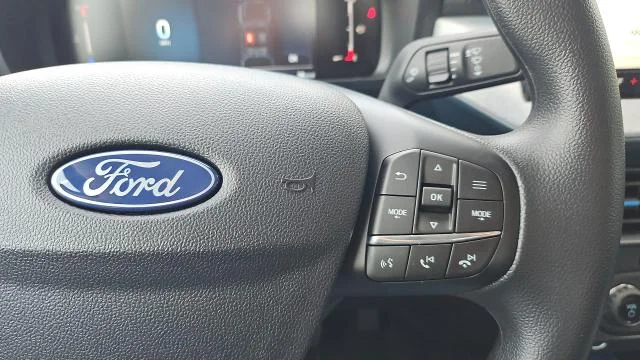 New 2026 Azure Gray Metallic Tri-Coat Ford XLT FWD image 29