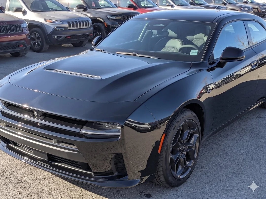 New 2026 Black Dodge R/T - - AWD - Blacktop Pack - Driver Convenience - Alpine Audio - Hurricane Turbo & More! image 10