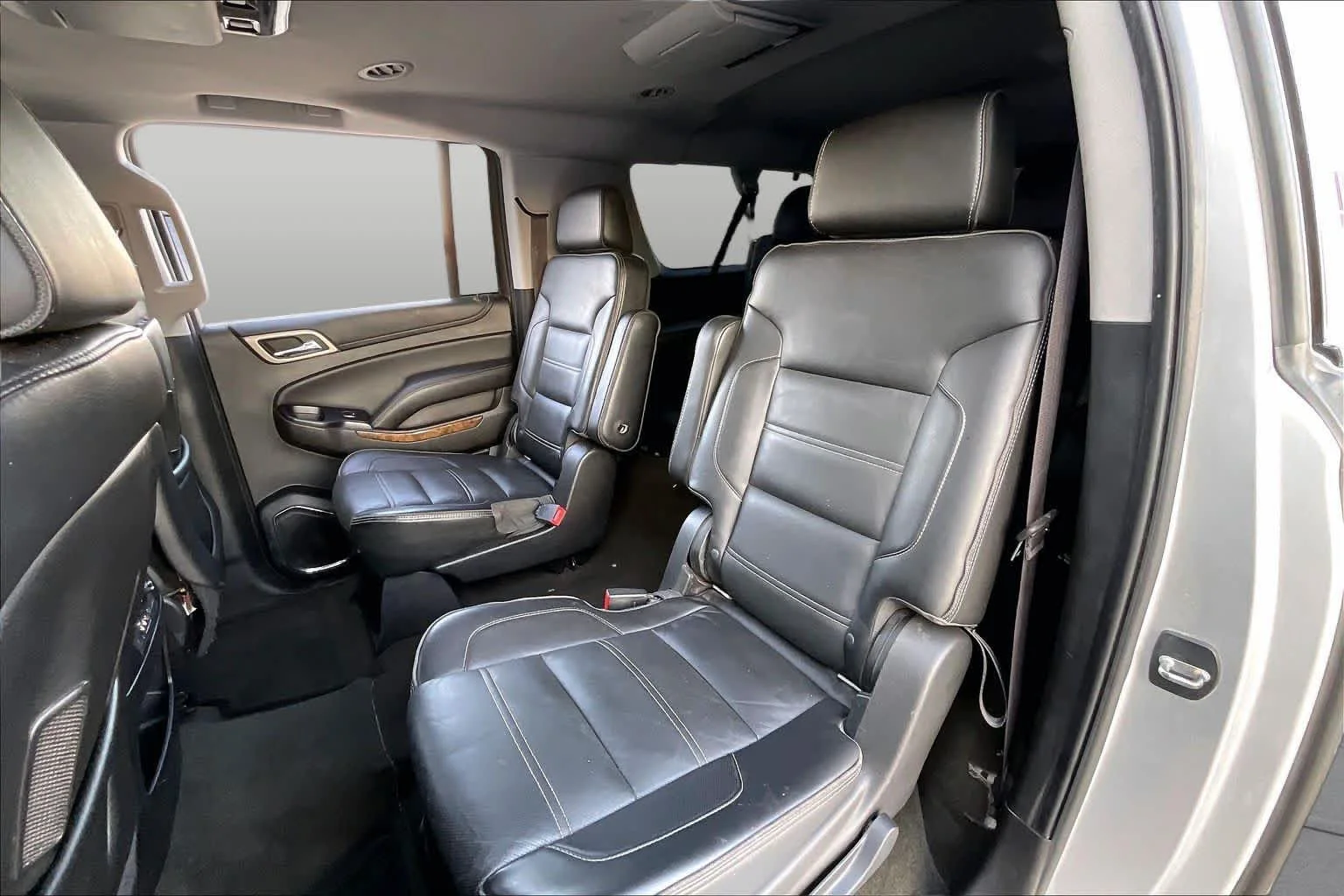 Used 2015 QUICKSILVER METALLIC GMC Denali image 17