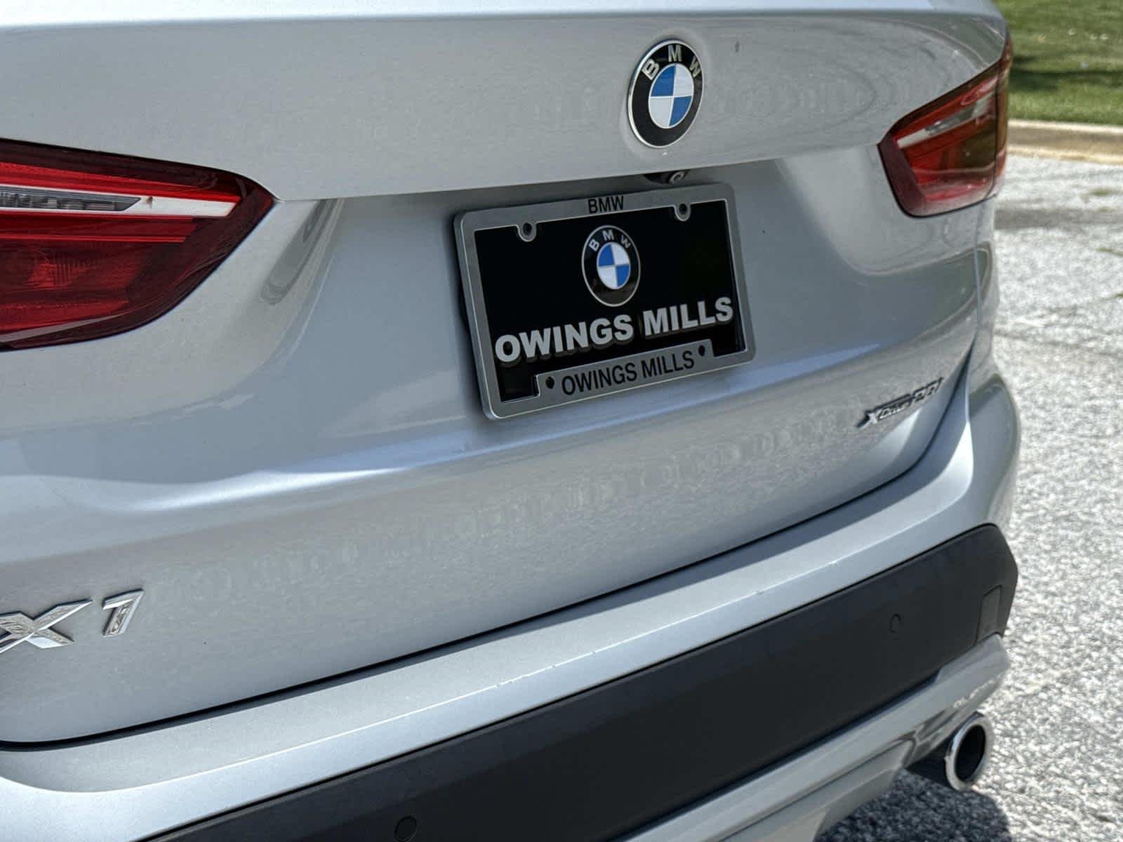 Used 2021 Glacier Silver Metallic BMW xDrive28i image 11