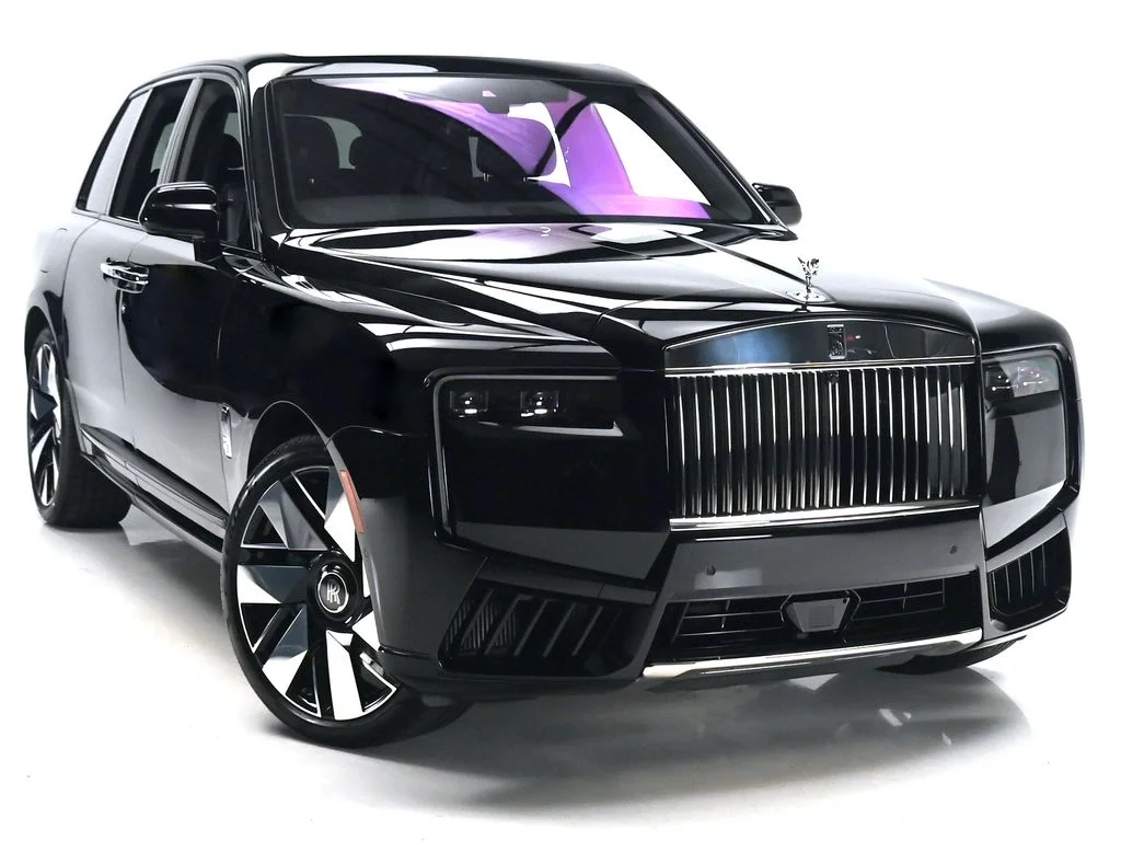 New 2027 Black Diamond Rolls-Royce  image 32