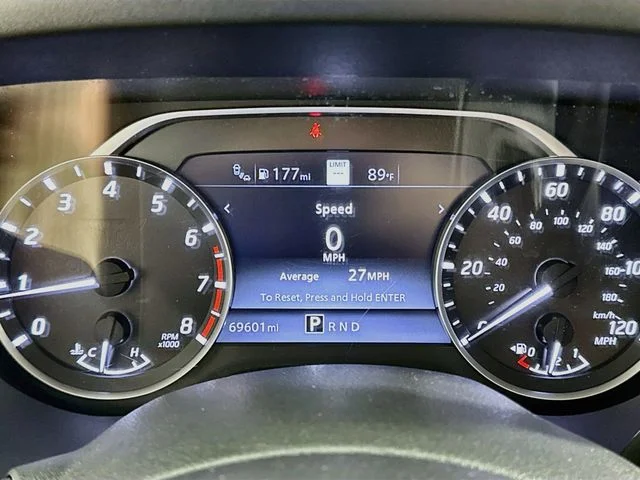 Used 2021 Blue Nissan SV image 18